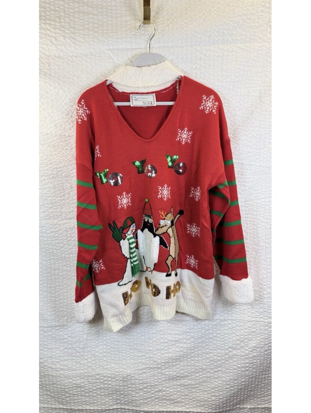Planet Gold Womens Ugly Christmas Sweater Tunic Read For Sz XLKeyhole Front